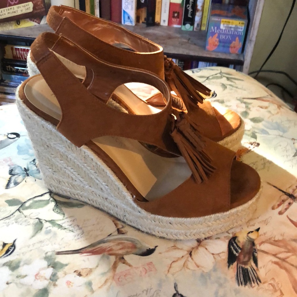 Velvet brown wedges - Picture 3 of 4
